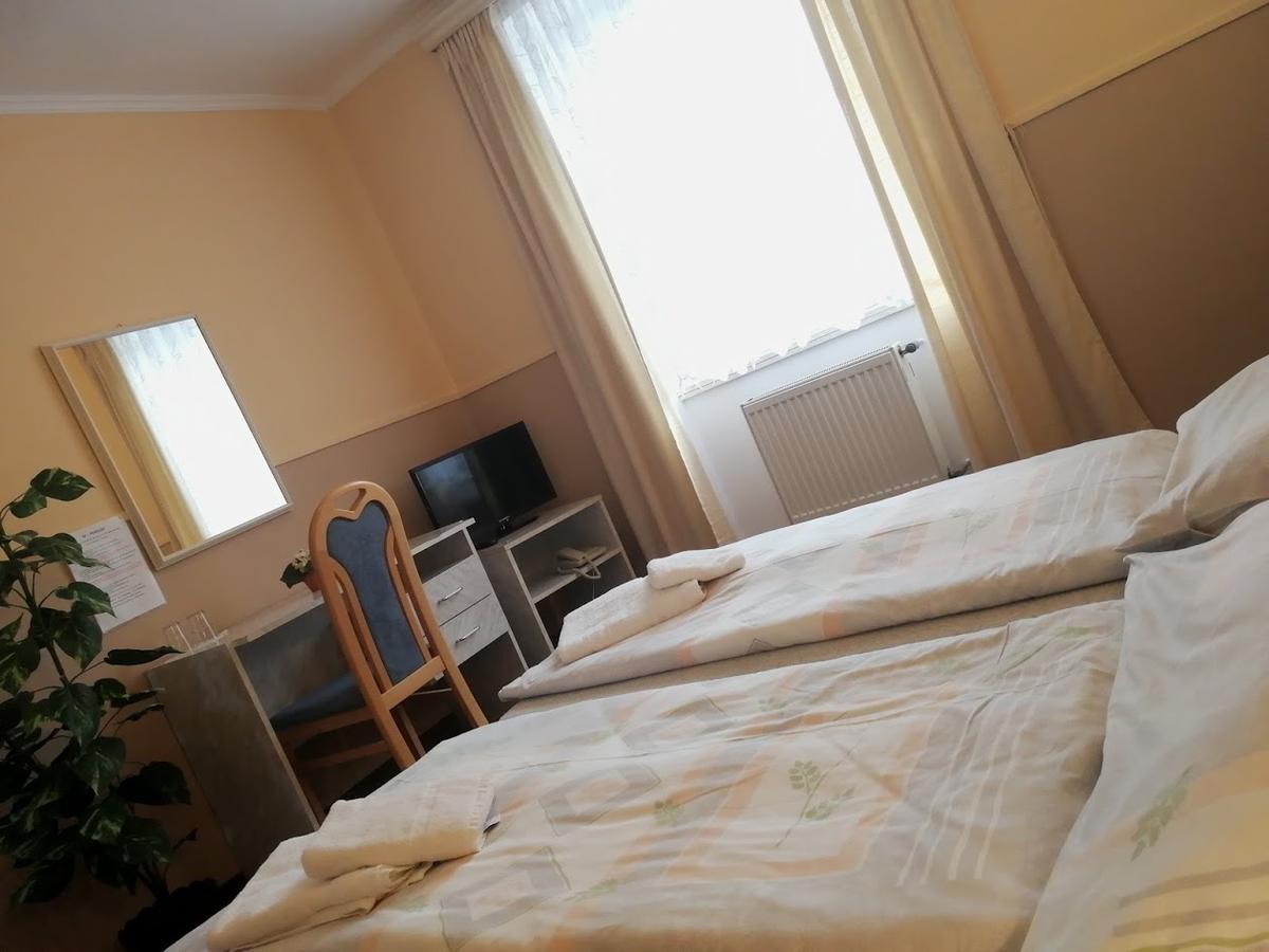 Hotel Wertheim Πράγα Εξωτερικό φωτογραφία
