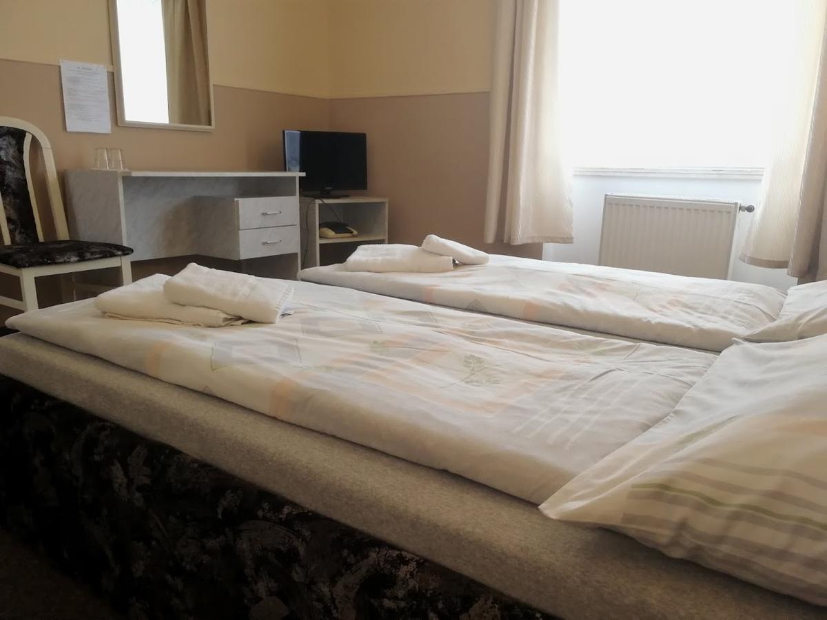 Hotel Wertheim Πράγα Εξωτερικό φωτογραφία